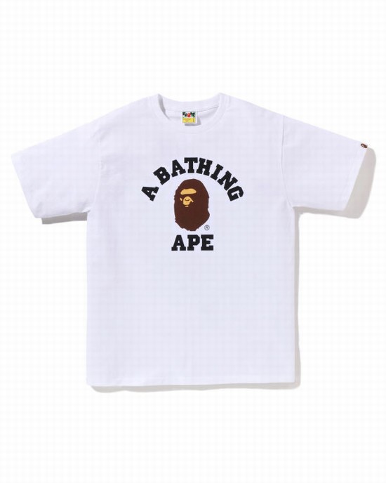 Camiseta Bape Pigment College Hombre Blancos | 064378-DNV